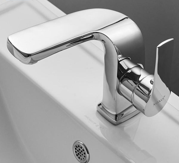 Specter - curved lux bathroom faucet